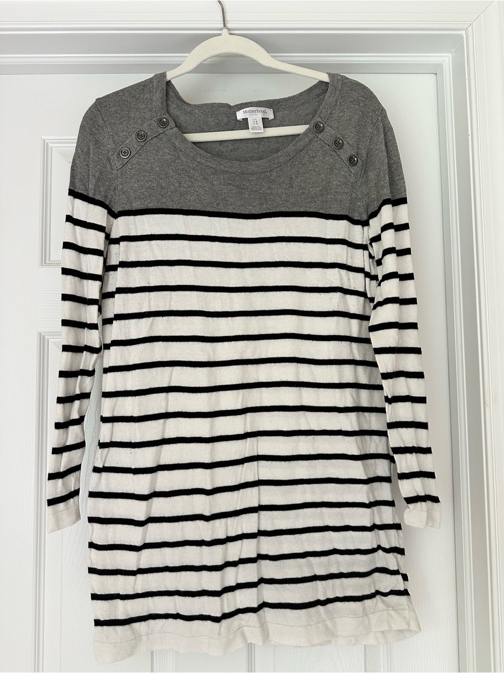 Motherhood Maternity L Gray White Black Striped Scoop Neck Button Knit Sweater